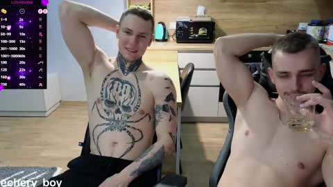 Snapshot of larstar01 chatting on February 23, 11:14 pm Lars online show from February 23, 11:14 pm