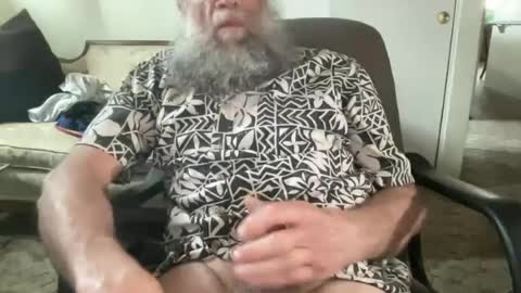 cris online show from April 30, 7:08 pm