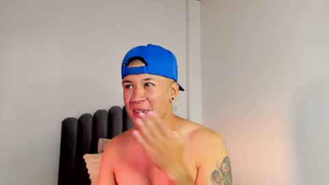 lass_nazar online show from December 3, 2:31 am