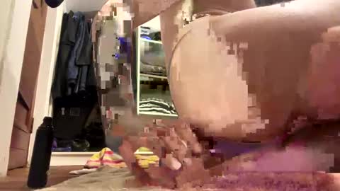 Snapshot of lassenburg chatting on September 30, 11:37 pm Alex online show from September 30, 11:37 pm