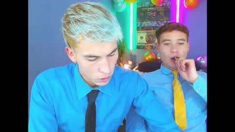 latin_boysxxx_ online show from October 30, 11:49 pm