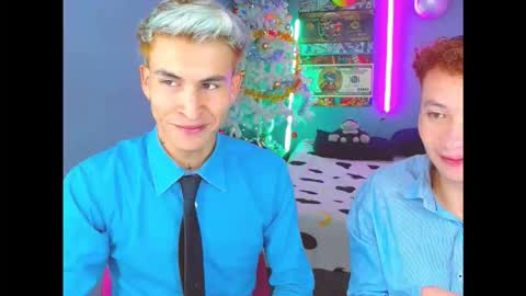 latin_boysxxx_ online show from November 4, 3:41 am