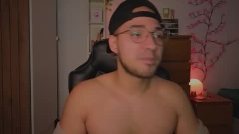  Free OF online show from February 7, 6:27 am