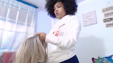 karen online show from January 16, 12:47 pm