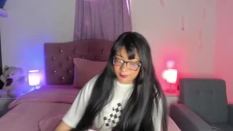 Martina online show from December 15, 2:02 pm