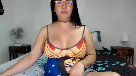 FLOR SALVAJE online show from June 7, 1:33 am