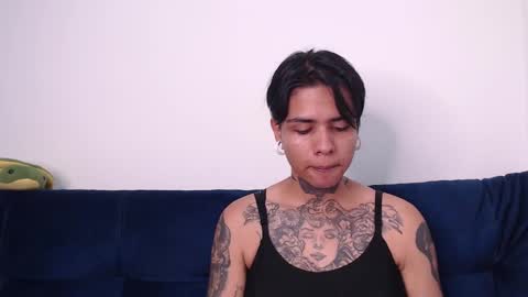 Alex online show from December 2, 9:56 pm