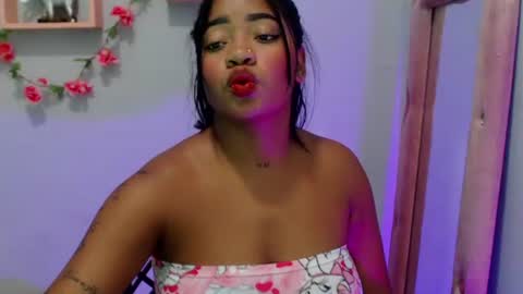latinbrunett1 online show from July 17, 1:18 am