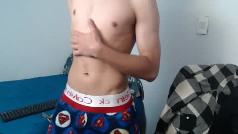 camilo online show from December 23, 4:22 am