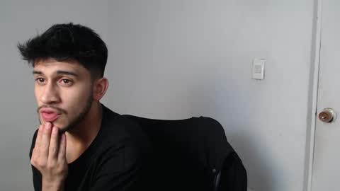 camilo online show from February 18, 6:26 am