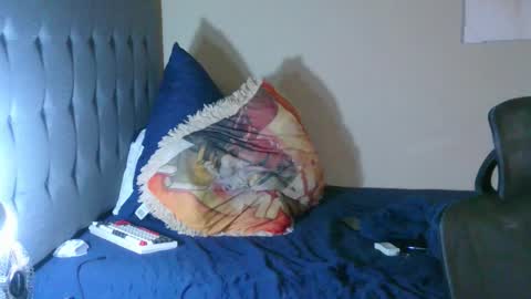 latinincognito online show from January 7, 6:35 pm