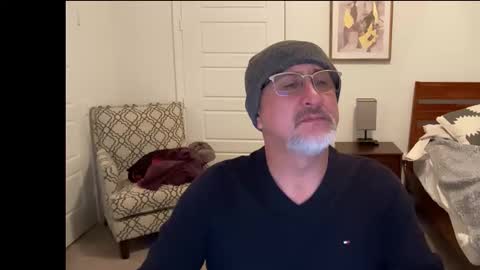 QS - INDEPENDENT MODEL online show from January 19, 3:49 am