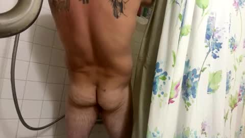 Latino no limits online show from November 5, 9:33 am