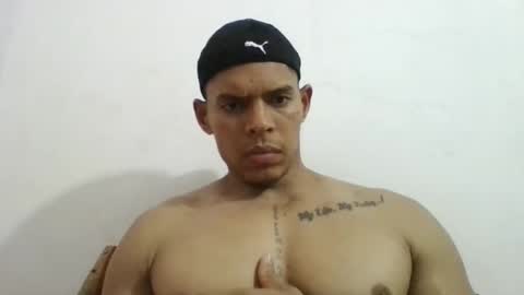 latinoxxl22cm online show from February 25, 2:36 am