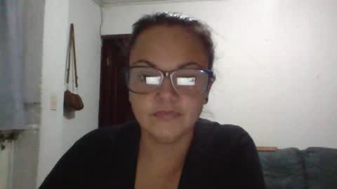 Laura online show from January 17, 1:26 am