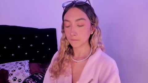 Lau Miller online show from October 17, 10:14 pm