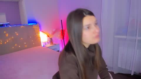 Laura online show from February 2, 6:21 am