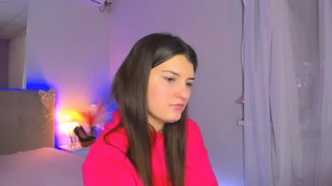 Laura online show from February 16, 8:01 am