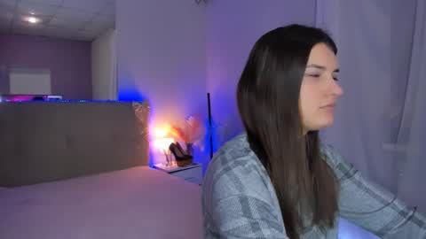 Laura online show from February 15, 6:04 am