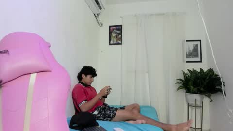 laura_and_kevin online show from February 4, 9:30 pm