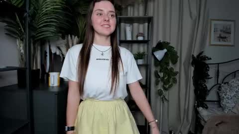 Snapshot of laura_mutti chatting on October 20, 4:12 pm Samantha online show from October 20, 4:12 pm