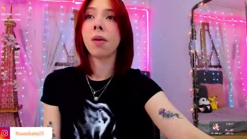 Kate  online show from October 9, 1:16 pm