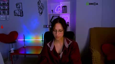 laura_queen_ online show from November 28, 2:08 am