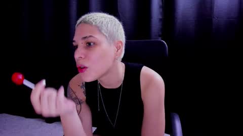 Laura Rose online show from September 19, 3:10 am