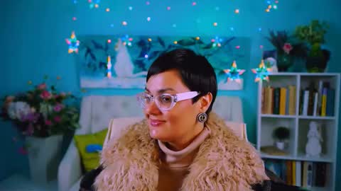 lauradavidsons online show from September 29, 6:51 pm