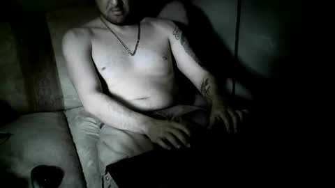 lauradecuada2 online show from April 6, 5:03 pm