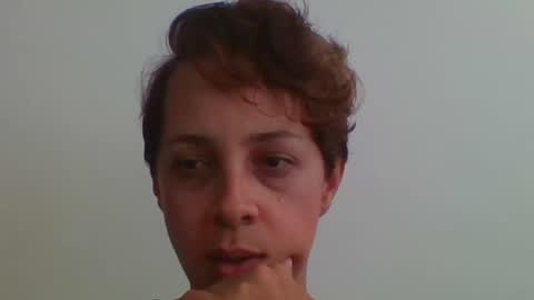 lauragoes online show from August 7, 5:55 pm
