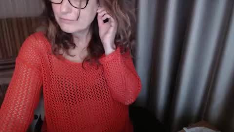 Lauraoven1 online show from November 11, 5:48 pm