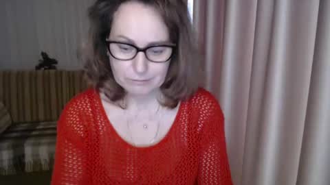Lauraoven1 online show from March 3, 10:38 am