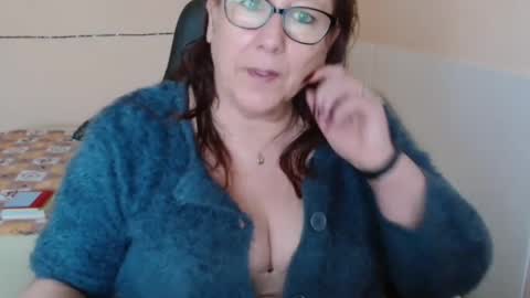 laureanne online show from February 28, 10:20 am