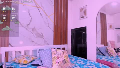 Laurem online show from March 3, 1:01 pm