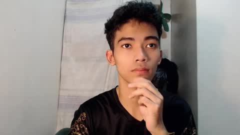 laurence_cuttieguyhere online show from July 16, 1:25 pm