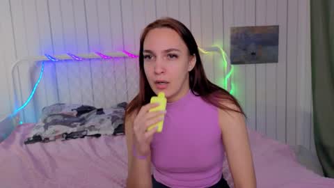 Victoria online show from December 17, 9:16 am