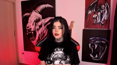  LAUREN INDEPENDENT MODEL HELP ME REACH 100 LIKES PLS  online show from February 20, 10:12 pm