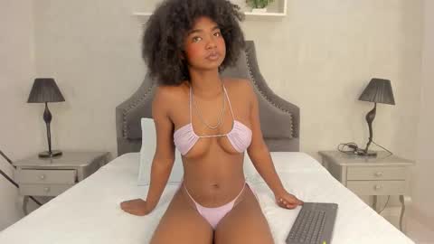 Lauren  online show from November 12, 3:14 pm