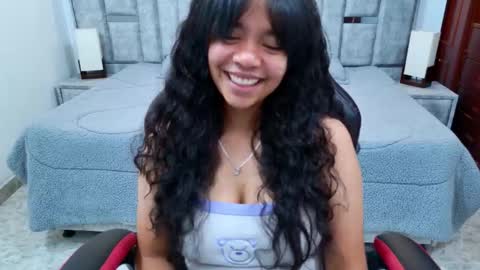 laurent online show from February 12, 3:32 am