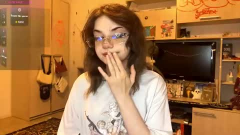 Eva online show from July 4, 10:13 pm