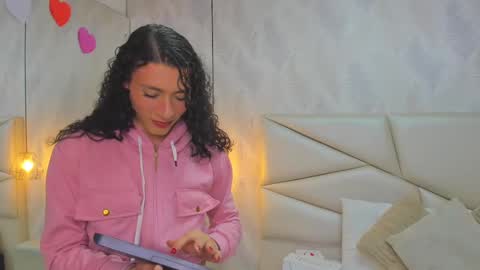 Laurent online show from November 10, 12:52 pm