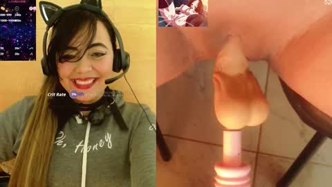 lauriss_ online show from January 13, 2:08 am