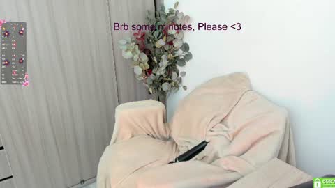 Lauryn online show from July 1, 6:38 pm