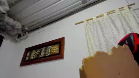 Lauu G online show from March 13, 10:29 am