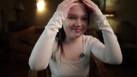 Sara online show from March 9, 1:38 pm