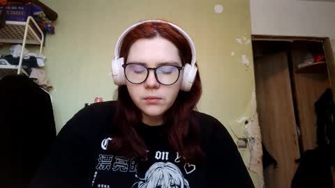 Adeline online show from February 6, 9:24 am