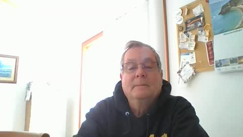 lawnboy62 online show from November 11, 5:04 pm