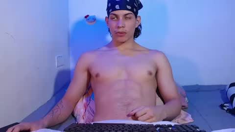 ZAmbrano online show from July 3, 1:54 am