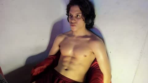 ZAmbrano online show from October 29, 6:26 am